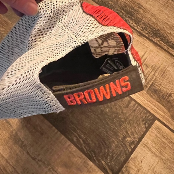Cleveland Browns hat - Picture 4 of 5